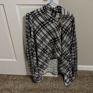 Bobeau one button cover up